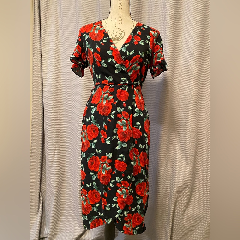 Atmosphere rose print size 4 midi dress